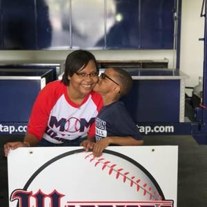 Meet your Posher, Kaneisha